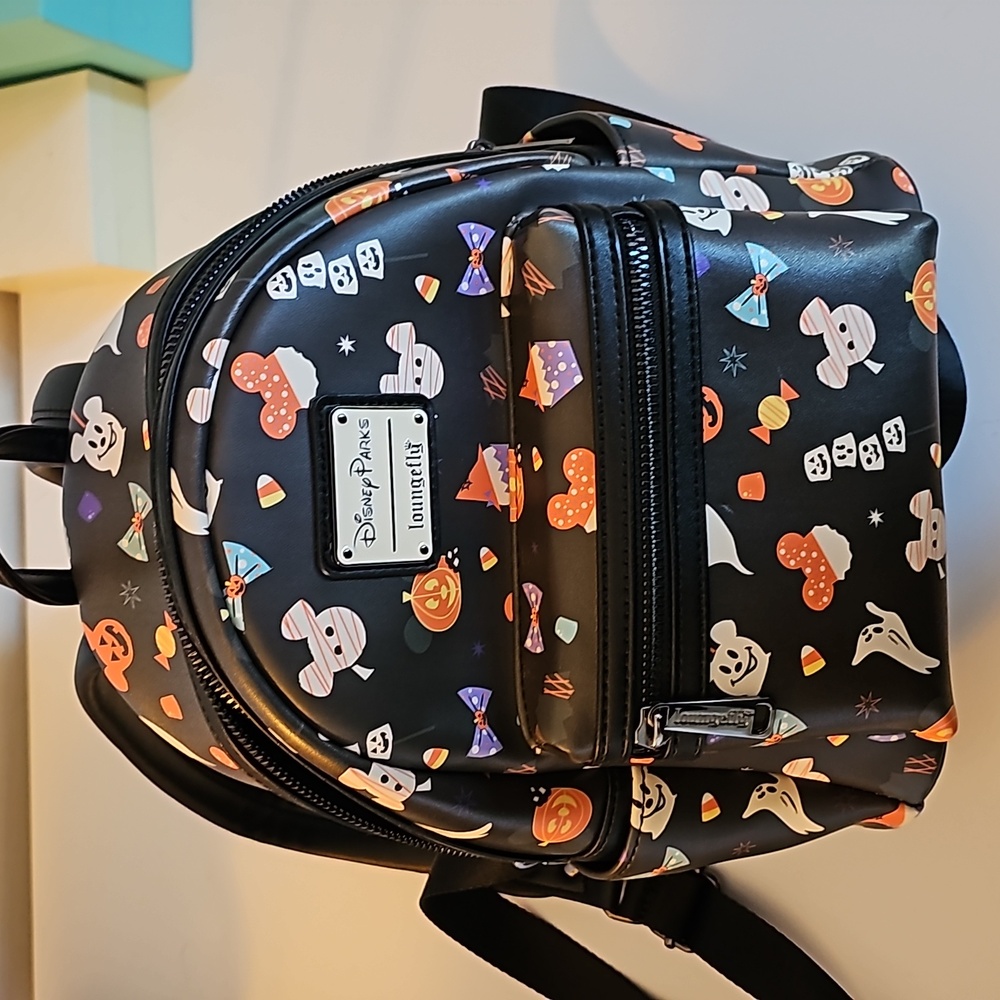 Disney Parks Exclusive - LoungefIy Mini Backpack - 2020 Halloween